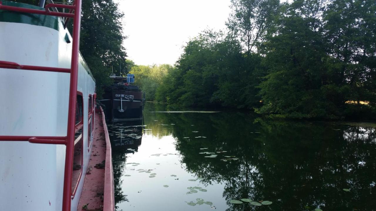 Botel La Vecchia Dole Exterior photo